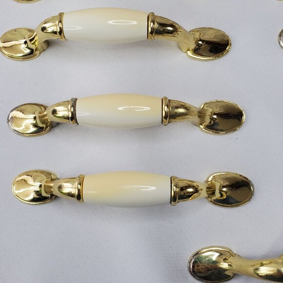 VTG Drawer Pulls 5" Handles Brass White Porcelain Cottage Farmhouse Set Of 11 - Picture 3 of 8